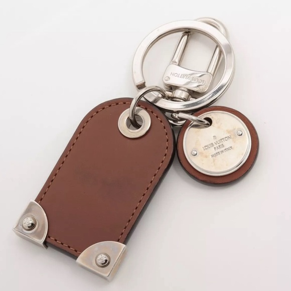 Louis Vuitton Porto Cure Tabs Travel Tags Bag Charm - M64179 - Picture 2 of 4